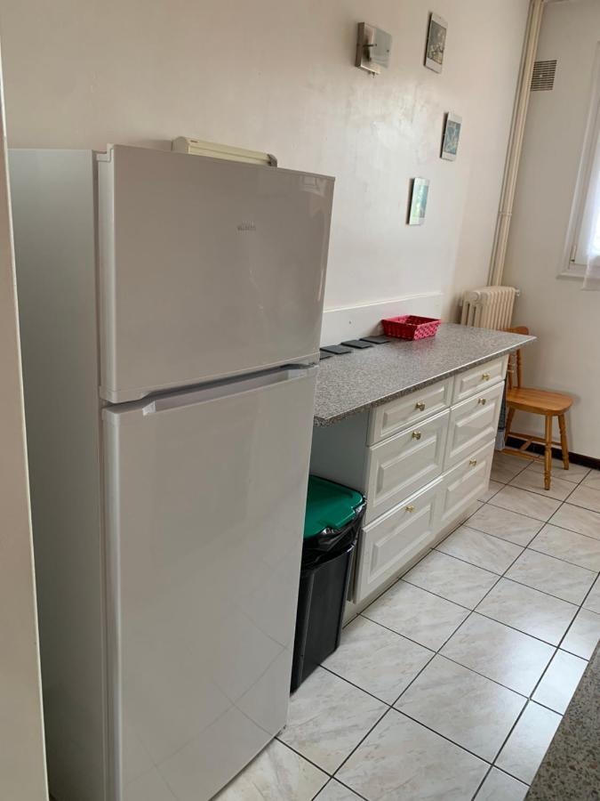 Appartement Spacieux A 2Km Du Circuit, Proche Tram, Circuit A 8 En Tram เลอม็องส์ ภายนอก รูปภาพ